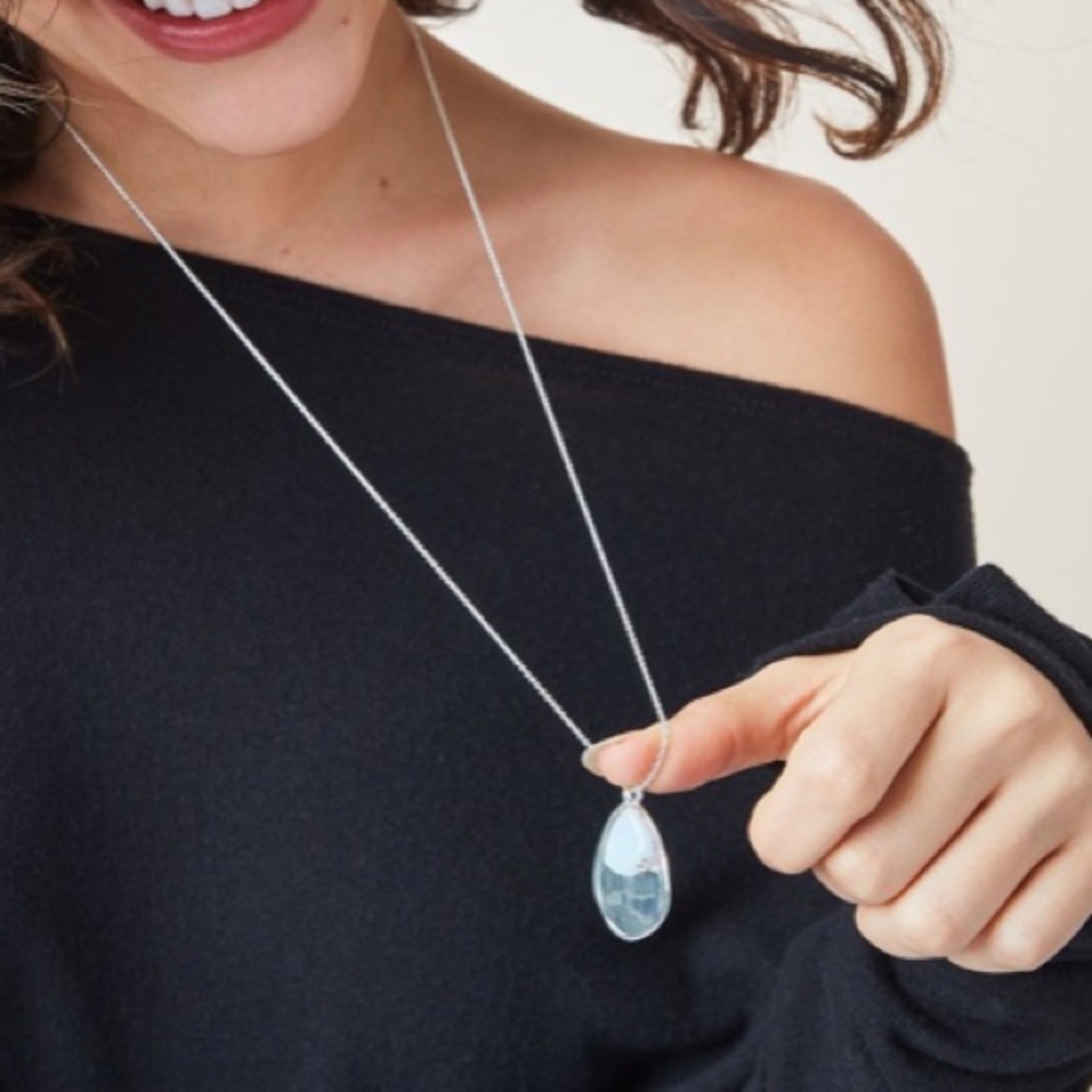 Stella & Dot Amor Drop Pendant - Sterling Silver